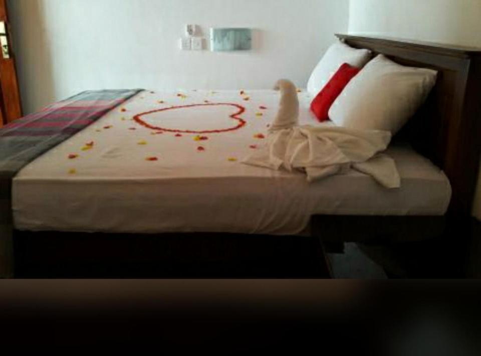 River Side Holiday Inn Weligama Buitenkant foto